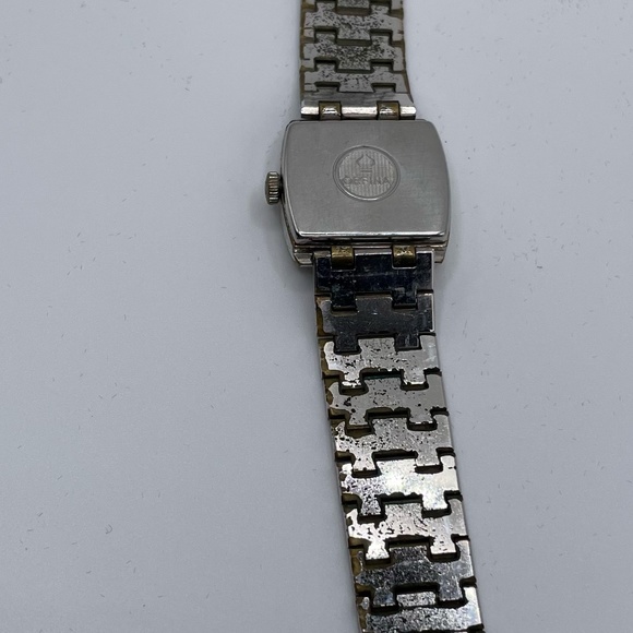 Beautiful Vintage Orfina Womens Mechanical Watch With Amazing Blue Dial - Picture 3 of 7